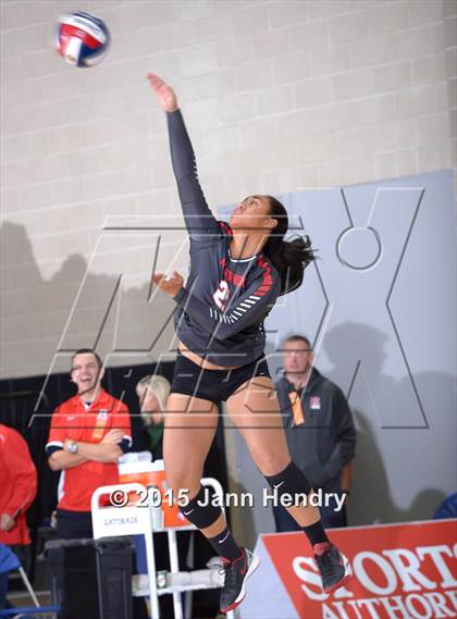 Thumbnail 2 in Menlo-Atherton vs. Redondo Union (CIF State D1 Final) photogallery.
