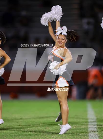 Thumbnail 1 in Porterville @ Selma photogallery.