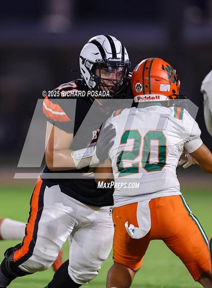 Thumbnail 1 in Porterville @ Selma photogallery.