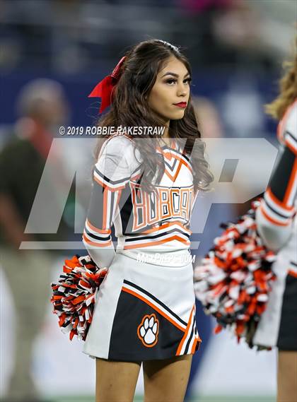 Thumbnail 2 in Post vs. Refugio (UIL 2A Division 1 Final) photogallery.