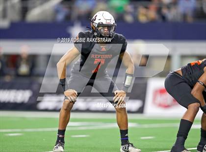 Thumbnail 1 in Post vs. Refugio (UIL 2A Division 1 Final) photogallery.