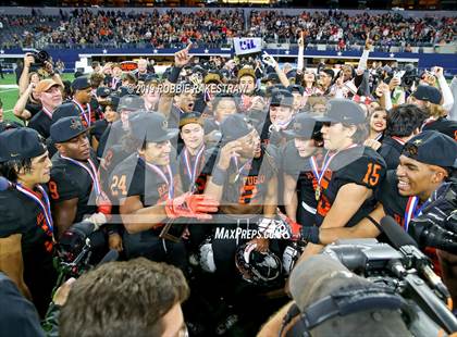 Thumbnail 3 in Post vs. Refugio (UIL 2A Division 1 Final) photogallery.