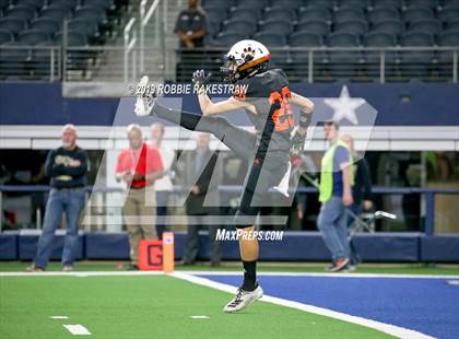 Thumbnail 2 in Post vs. Refugio (UIL 2A Division 1 Final) photogallery.