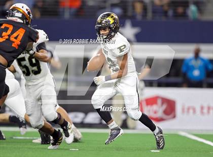 Thumbnail 2 in Post vs. Refugio (UIL 2A Division 1 Final) photogallery.