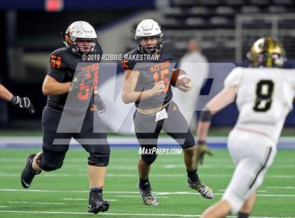 Thumbnail 3 in Post vs. Refugio (UIL 2A Division 1 Final) photogallery.