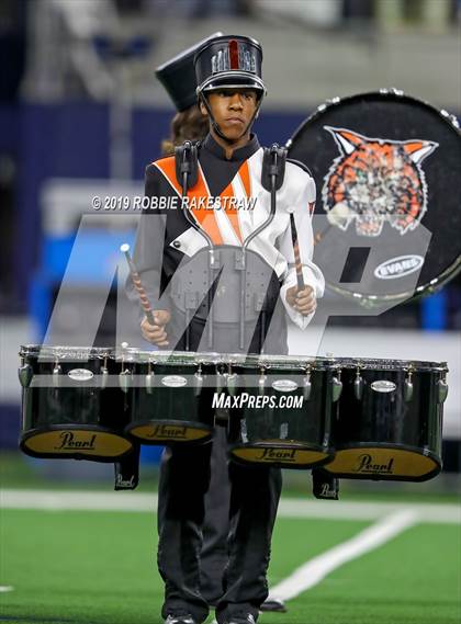Thumbnail 1 in Post vs. Refugio (UIL 2A Division 1 Final) photogallery.