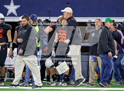 Thumbnail 1 in Post vs. Refugio (UIL 2A Division 1 Final) photogallery.