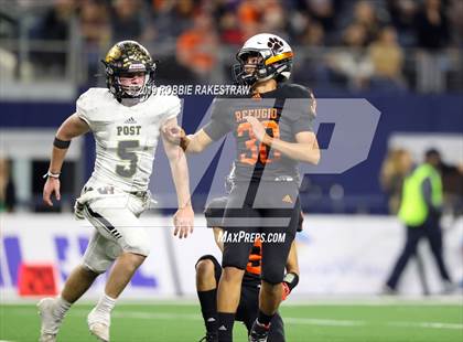 Thumbnail 1 in Post vs. Refugio (UIL 2A Division 1 Final) photogallery.