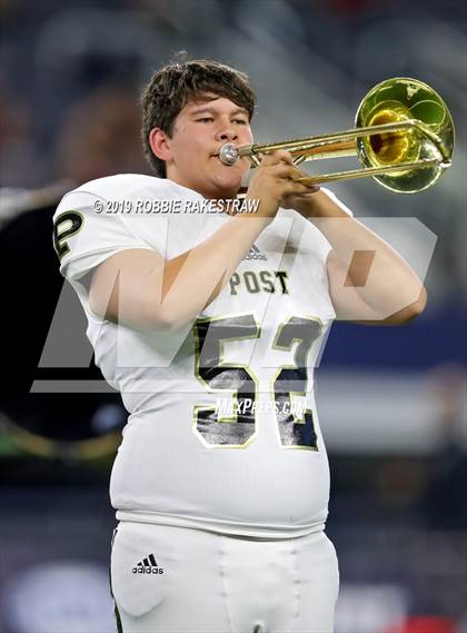 Thumbnail 3 in Post vs. Refugio (UIL 2A Division 1 Final) photogallery.