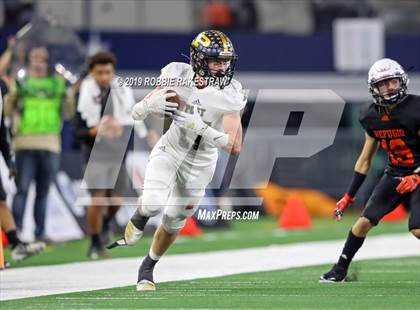 Thumbnail 3 in Post vs. Refugio (UIL 2A Division 1 Final) photogallery.