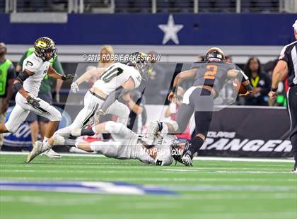 Thumbnail 1 in Post vs. Refugio (UIL 2A Division 1 Final) photogallery.