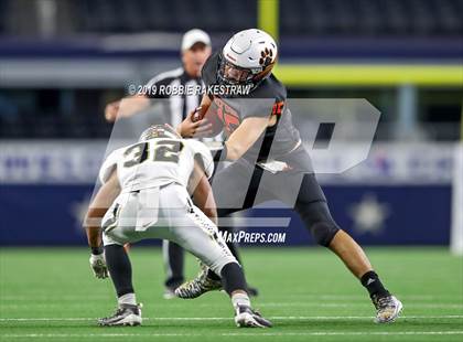 Thumbnail 2 in Post vs. Refugio (UIL 2A Division 1 Final) photogallery.