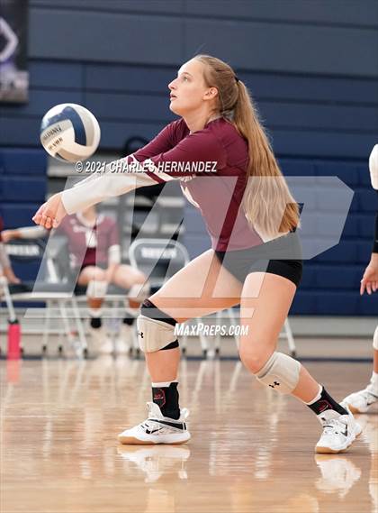 Thumbnail 1 in Fort Bend Kempner vs. McMullen County (BCS Classic) photogallery.