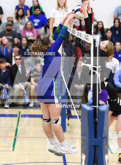Thumbnail 3 in Queen Creek @ Xavier College Prep (AIA 6A Quarterfinal) photogallery.