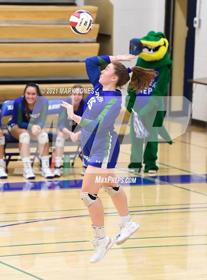 Thumbnail 3 in Queen Creek @ Xavier College Prep (AIA 6A Quarterfinal) photogallery.