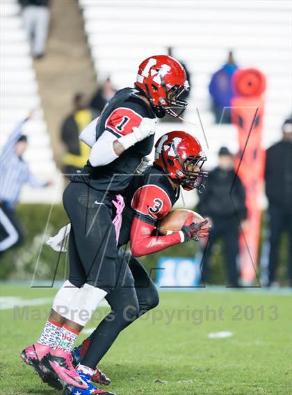 Thumbnail 3 in Monroe vs. T.W. Andrews (NCHSAA 2AA Final) photogallery.