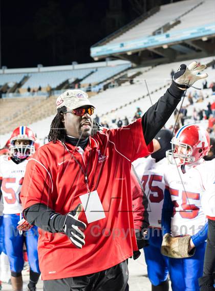 Thumbnail 1 in Monroe vs. T.W. Andrews (NCHSAA 2AA Final) photogallery.