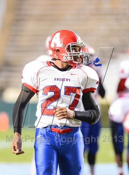 Thumbnail 2 in Monroe vs. T.W. Andrews (NCHSAA 2AA Final) photogallery.