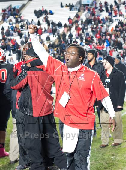 Thumbnail 3 in Monroe vs. T.W. Andrews (NCHSAA 2AA Final) photogallery.