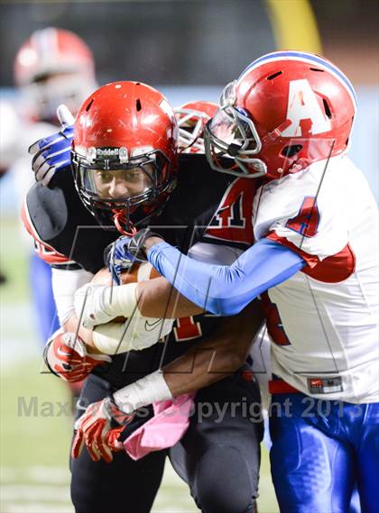 Thumbnail 3 in Monroe vs. T.W. Andrews (NCHSAA 2AA Final) photogallery.