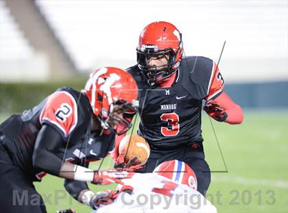 Thumbnail 2 in Monroe vs. T.W. Andrews (NCHSAA 2AA Final) photogallery.