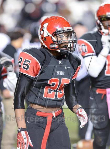 Thumbnail 2 in Monroe vs. T.W. Andrews (NCHSAA 2AA Final) photogallery.