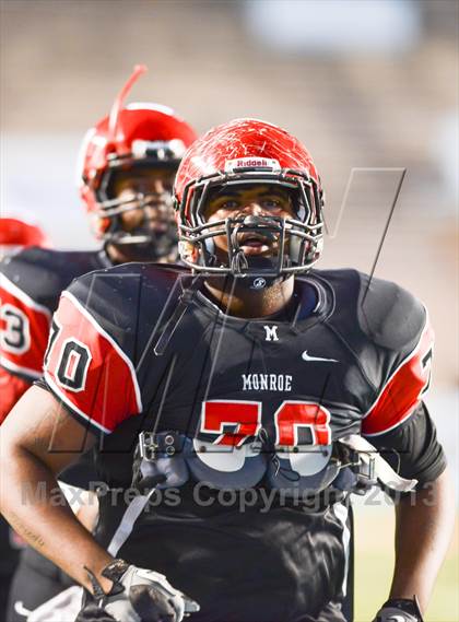 Thumbnail 1 in Monroe vs. T.W. Andrews (NCHSAA 2AA Final) photogallery.