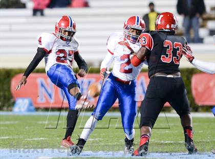 Thumbnail 2 in Monroe vs. T.W. Andrews (NCHSAA 2AA Final) photogallery.