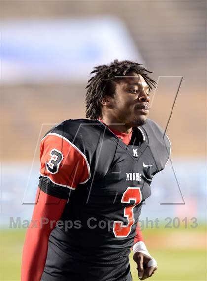 Thumbnail 1 in Monroe vs. T.W. Andrews (NCHSAA 2AA Final) photogallery.