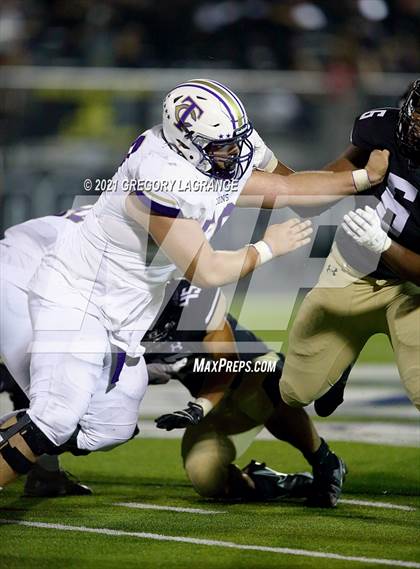 Thumbnail 2 in Timber Creek vs Fossil Ridge photogallery.