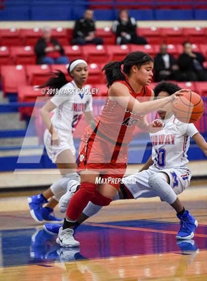 Thumbnail 1 in Belton @ Midway photogallery.