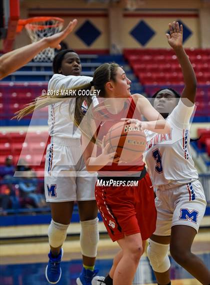 Thumbnail 1 in Belton @ Midway photogallery.