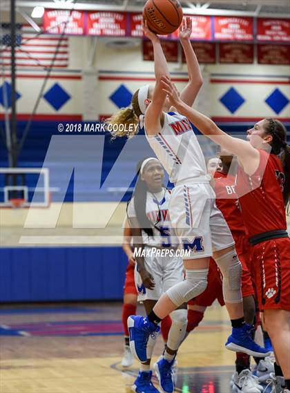 Thumbnail 3 in Belton @ Midway photogallery.