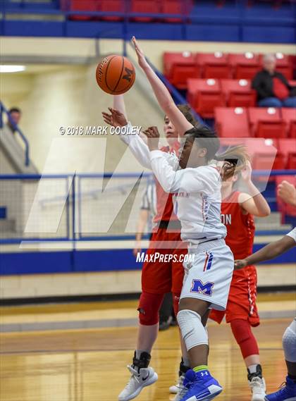 Thumbnail 3 in Belton @ Midway photogallery.