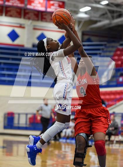 Thumbnail 3 in Belton @ Midway photogallery.