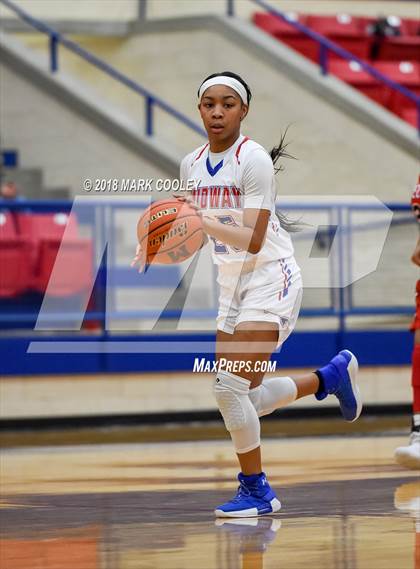 Thumbnail 3 in Belton @ Midway photogallery.