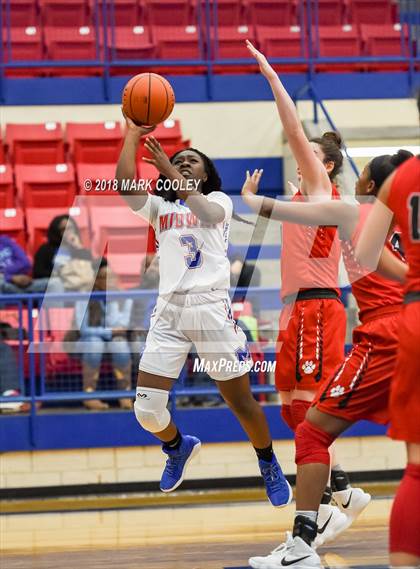 Thumbnail 3 in Belton @ Midway photogallery.