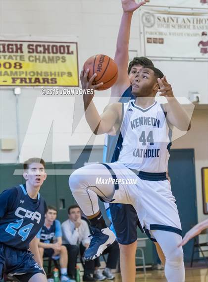 Thumbnail 1 in Christian Brothers Academy vs Kennedy Catholic (Skyline Classic) photogallery.