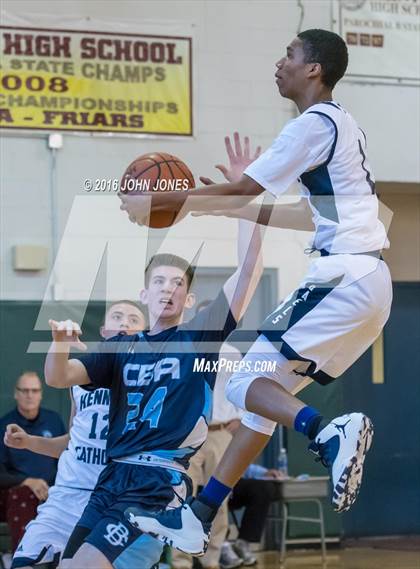 Thumbnail 2 in Christian Brothers Academy vs Kennedy Catholic (Skyline Classic) photogallery.