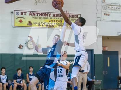 Thumbnail 3 in Christian Brothers Academy vs Kennedy Catholic (Skyline Classic) photogallery.