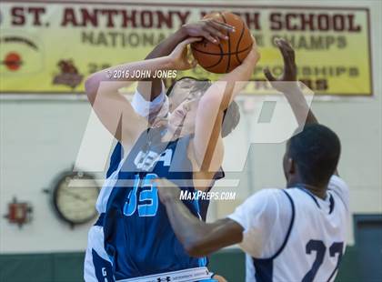 Thumbnail 1 in Christian Brothers Academy vs Kennedy Catholic (Skyline Classic) photogallery.