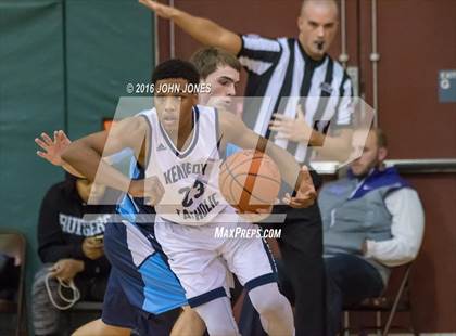 Thumbnail 1 in Christian Brothers Academy vs Kennedy Catholic (Skyline Classic) photogallery.