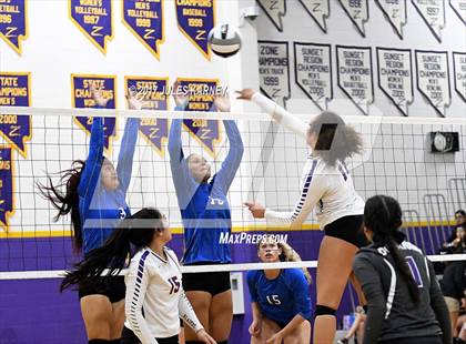 Thumbnail 3 in Durango vs Sierra Vista photogallery.