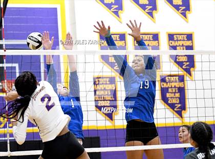 Thumbnail 1 in Durango vs Sierra Vista photogallery.