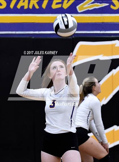 Thumbnail 3 in Durango vs Sierra Vista photogallery.