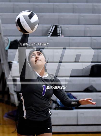 Thumbnail 1 in Durango vs Sierra Vista photogallery.