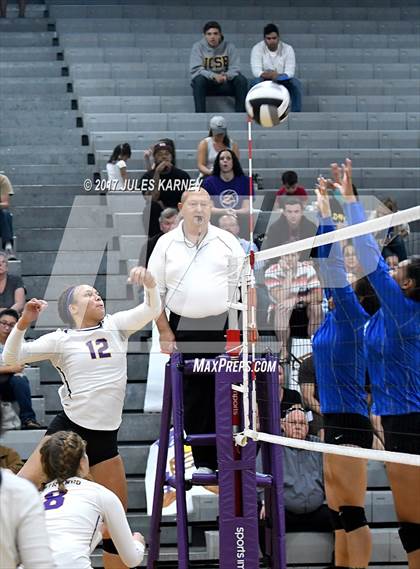 Thumbnail 2 in Durango vs Sierra Vista photogallery.