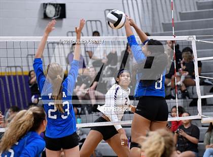 Thumbnail 2 in Durango vs Sierra Vista photogallery.