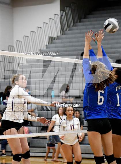Thumbnail 2 in Durango vs Sierra Vista photogallery.