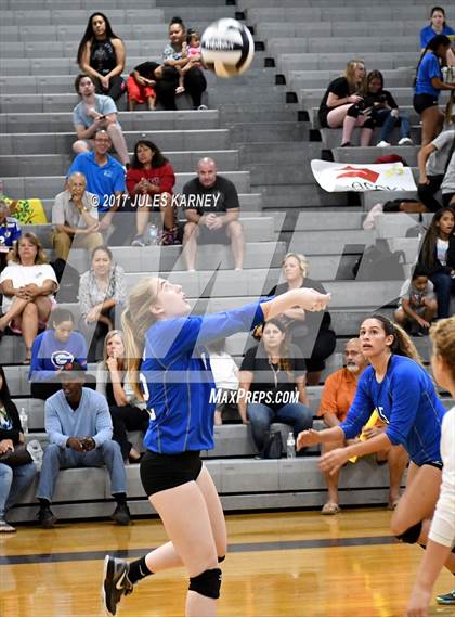 Thumbnail 1 in Durango vs Sierra Vista photogallery.